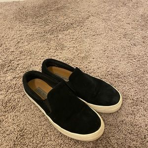 Steve Madden Slip-Ons